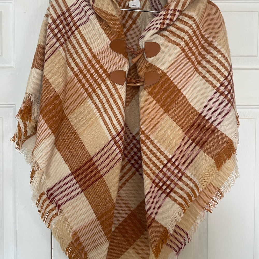 Sonoma Plaid Cream and Brown Accent Shawl